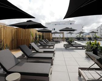 Stic Urban Hotel & Spa - Sant Antoni de Portmany - Veranda