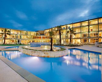 Wyndham Resort Torquay - Torquay - Piscine