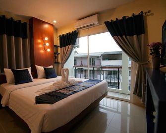 Calypso Patong Hotel - Patong - Quarto