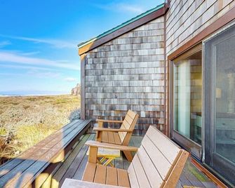 Monterey Dune Dream - Moss Landing - Balcony