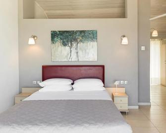Zefyros Sea View Hotel - Platamon - Camera da letto