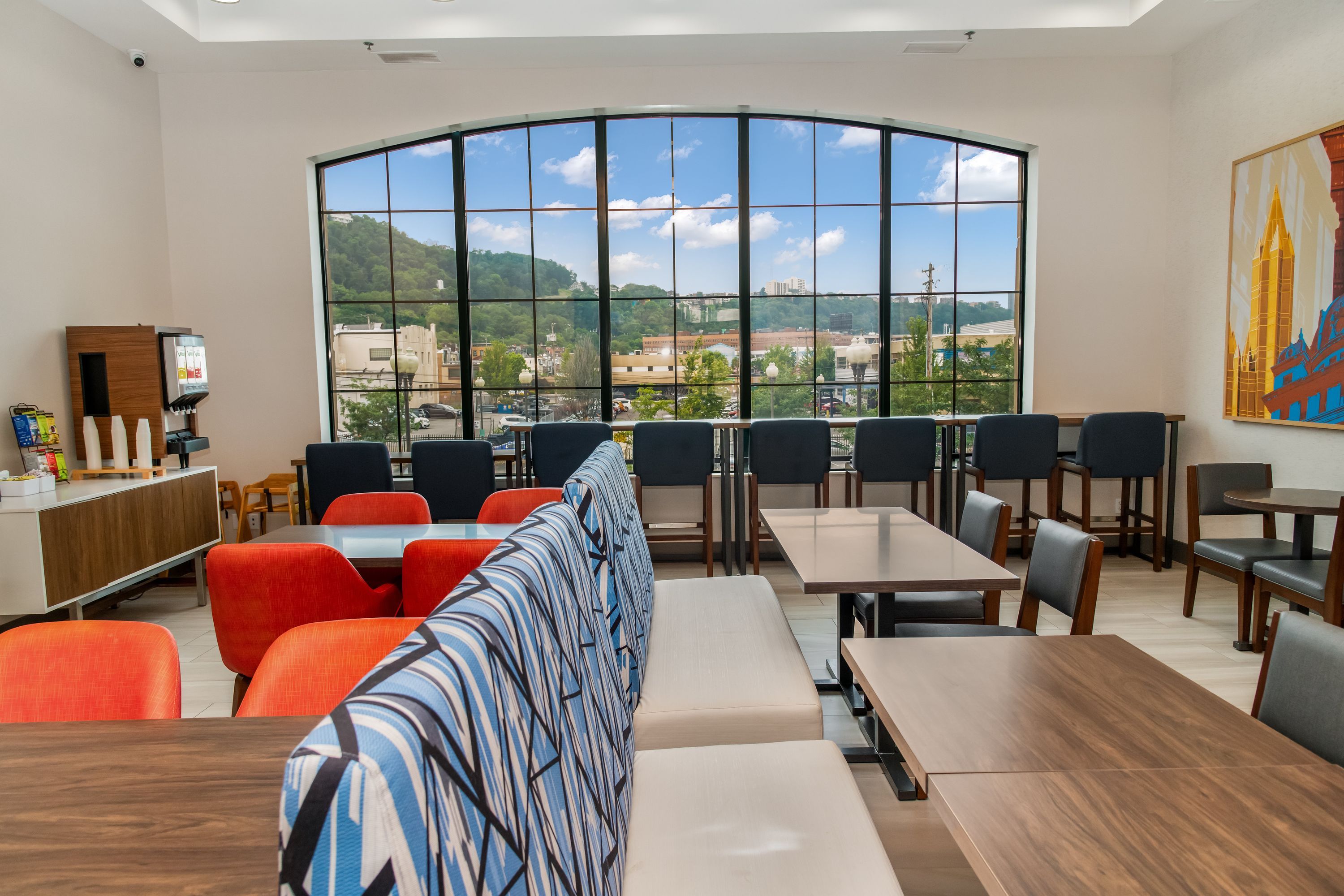 Holiday Inn Express & Suites Pittsburgh-South Side by IHG - פיטסבורג - מסעדה