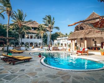 Temple Point Resort - Watamu - Piscina