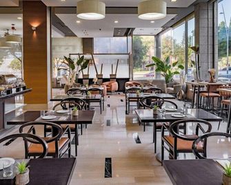 Elba Almeria Business & Convention Hotel - Альмерія - Ресторан