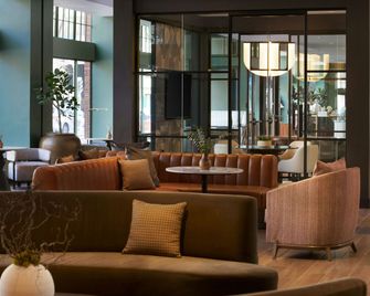 Sheraton Grand Sacramento Hotel - סקרמנטו - לובי