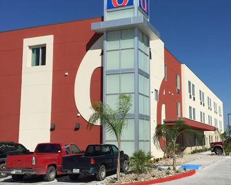 Motel 6 Weslaco Tx - Weslaco - Gebäude
