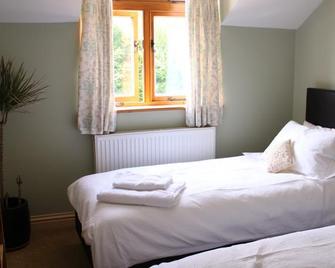 Penrith Lodge - Stroud - Schlafzimmer