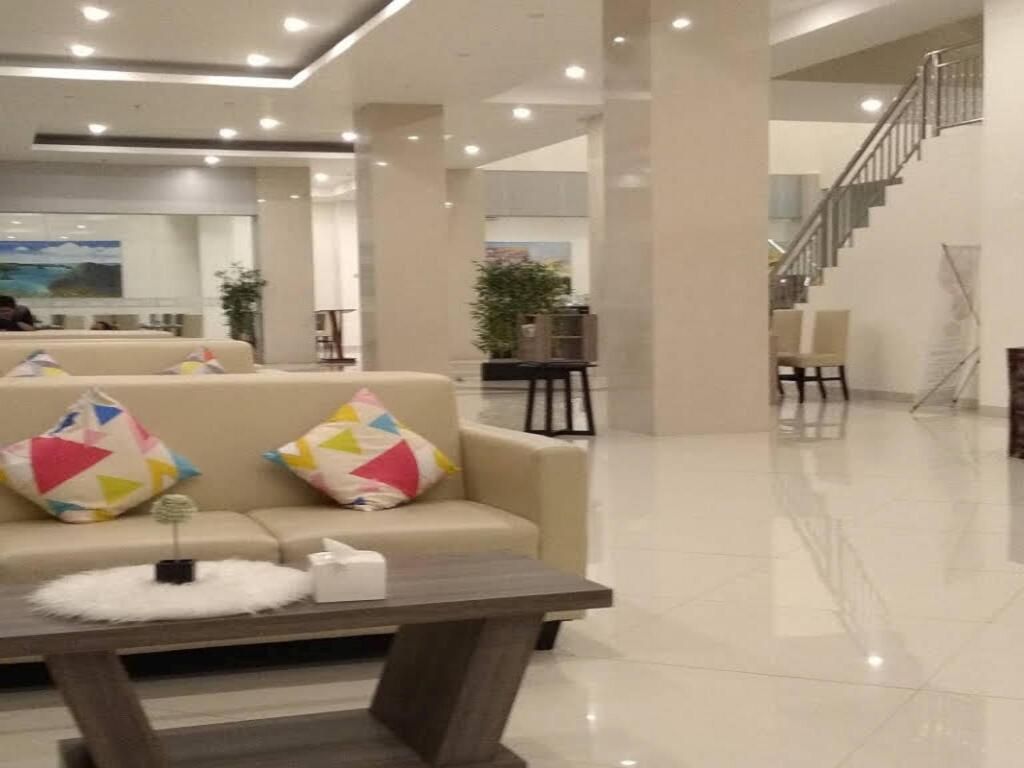 فيجا هوتل - سورونغ - ردهة