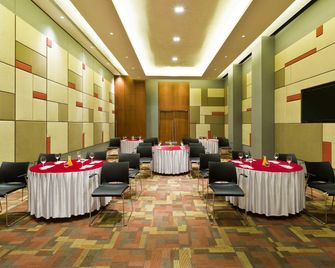 ibis Nashik - Nashik - Meetingraum