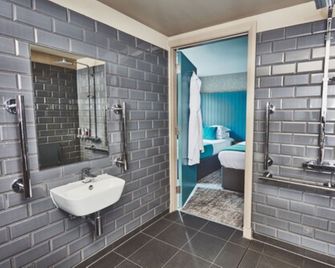 The Garrison - Fort William - Baño