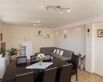 Apartments Villa Dadic - Dubrovnik - Dining room