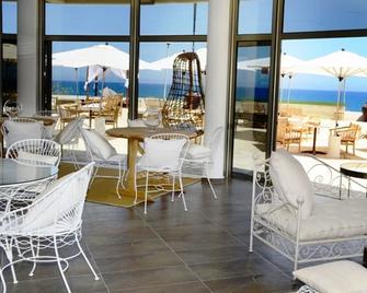 E Hotel Spa & Resort Cyprus - Λάρνακα - Εστιατόριο