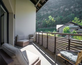 Au bonheur du lac charmant appartement pour 4 personnes - Duingt - Ban công