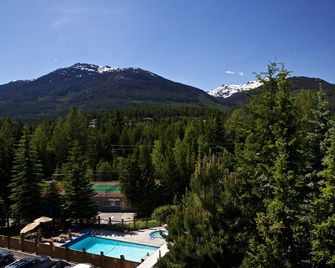 Tantalus Resort Lodge - Whistler