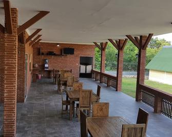 Casavelion - Karimunjawa - Restaurante