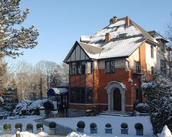 Martin's Manoir - Genval - Edificio