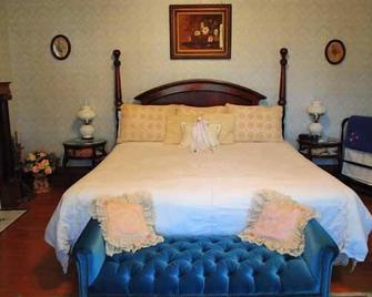 Angel Rose Bed And Breakfast - Rockport - Bedroom