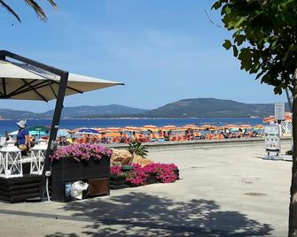 Alghero Vacanze Hotel - אלגרו