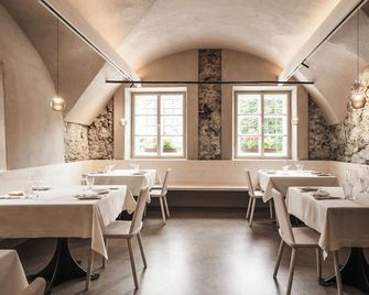 Strasserwirt - Ansitz zu Tirol - Strassen - Restaurant