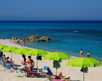 Villaggio Athragon - Capo Vaticano - Beach