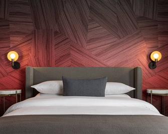 Liz by Black Swan - DC Executive Flat - Washington, D.C. - Bedroom