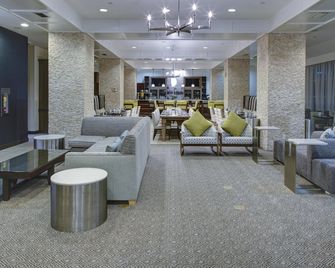 DoubleTree by Hilton Biloxi - Biloxi - Σαλόνι