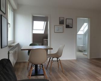 Moderne 2 Zimmer Wohnung in Leinfelden in hervorragender Lage und Infrastruktur - Leinfelden-Echterdingen - Essbereich