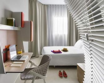 Okko Hotels Bayonne Centre - ביון - חדר שינה