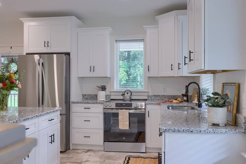 Down in the Hollow |Modern Country Cottage