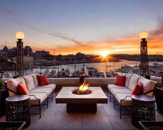 Fairmont Empress - Victoria - Living room