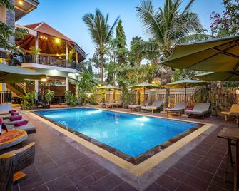 Reveal Angkor Hotel - Siem Reap - Pool