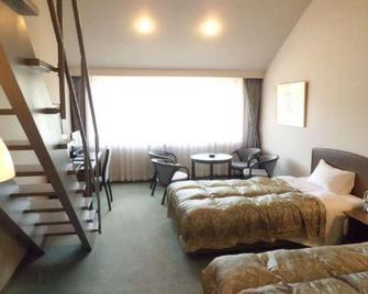 Ohtama Resort Hills Hotel - Motomiya - Schlafzimmer
