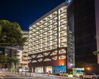 Hotel Bridge Seogwipo - سيوغويبو - مبنى