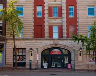 Landing Furnished Apartments Downtown Memphis - Memphis - Building