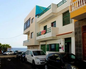 Terrazas del Sur - Los Abrigos - Building