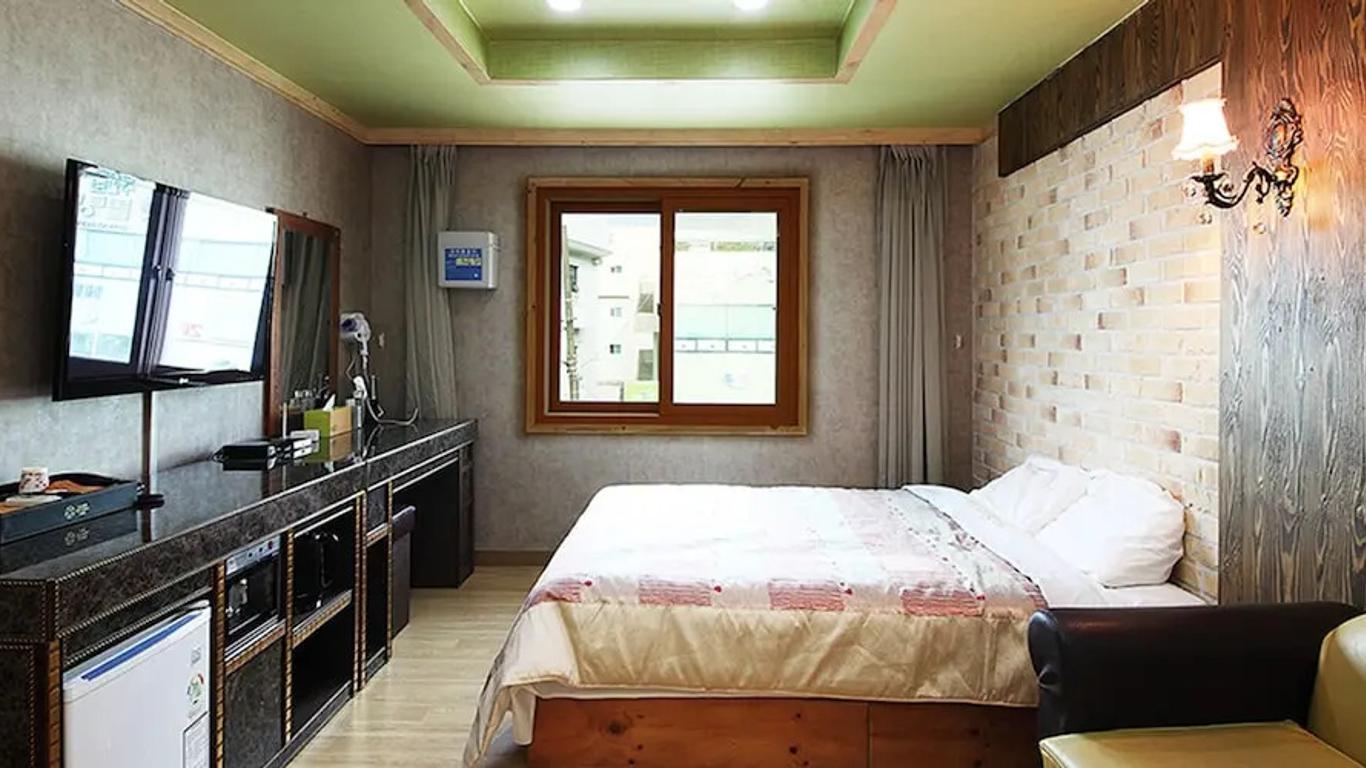 سوانبو هوت سبرينج لاند