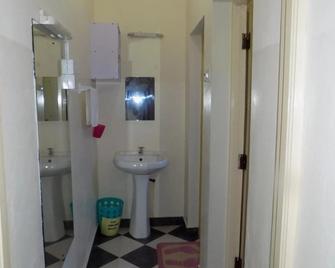 Jacyjoka Apartments Nyali - Mombasa - Hallway