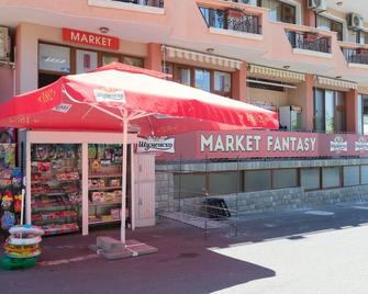 Hotel Fantasy Beach - Sveti Vlas - Edificio