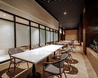 Metrocentre Hotel - Tagbilaran - Ravintola