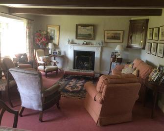 Mill Farm - מילטון קיינס - סלון