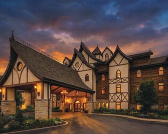 Dellshire Resort - Wisconsin Dells - Building