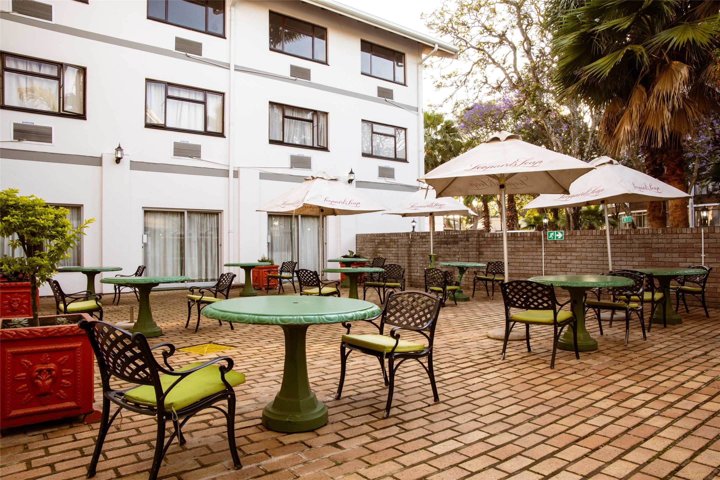 بريميير سبلنديد إن باينتاون