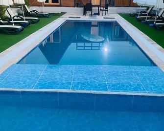 La Bella Bungalov - Dosemealti - Pool