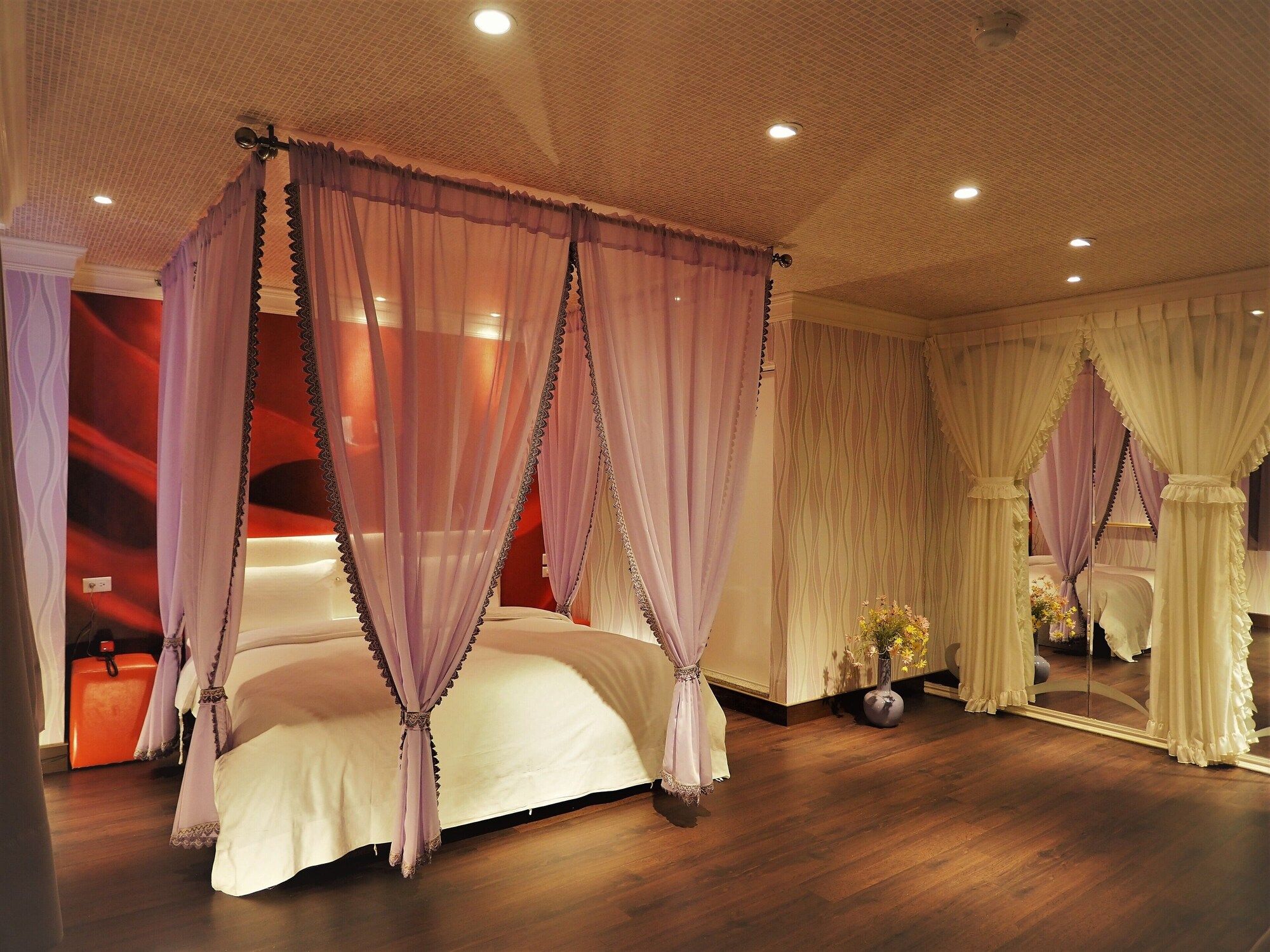 Day Chen Hotel - Yilan City