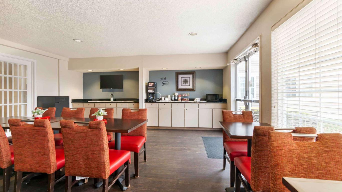 Extended Stay America Suites - Kansas City - Airport - Tiffany Springs