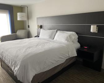 Holiday Inn Express & Suites Exmore - Eastern Shore - Exmore - Спальня