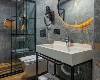 The Private Airport Hotel - Istanbul - Bathroom