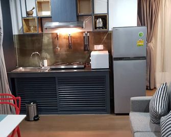 Katy Resident and Spa - סיאם ריפ - מטבח