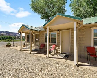 Mt Carmel Motel Room close to Zion National Park - Mount Carmel - Patio