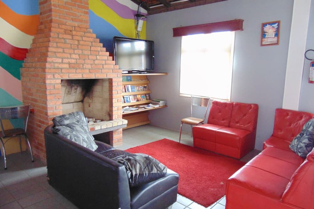 Hostel Canasvieiras - פלוריאנופוליס - סלון